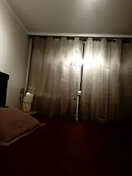 Snapshot of lilivalkova chatting on February 8, 2026, 1:36 am lilivalkova online show from February 8, 2026, 1:36 am