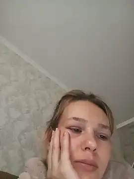 Snapshot of Coare_Cindy chatting on October 24, 2025, 10:47 am Coare Cindy online show from October 24, 2025, 10:47 am