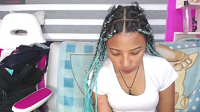 Zoe Rider online show from December 22, 2025, 12:49 pm