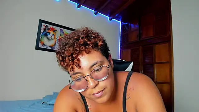 bellota smitt online show from October 17, 2025, 7:26 pm
