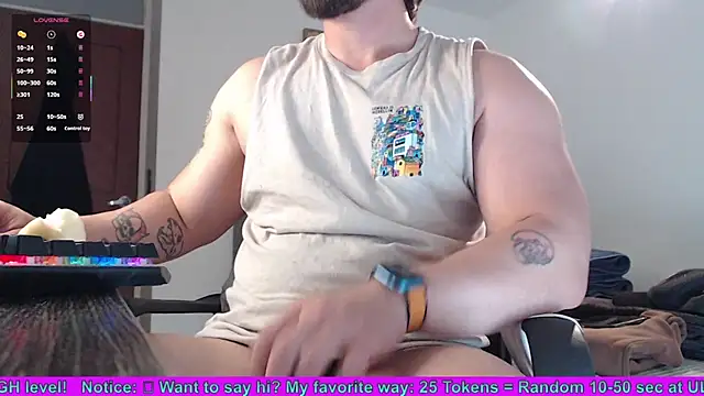 Snapshot of SugaredDigit chatting on February 13, 2026, 9:59 pm SugaredDigit online show from February 13, 2026, 9:59 pm