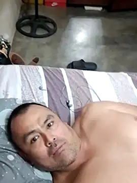 Elchino82-80 online show from October 17, 2025, 9:16 pm