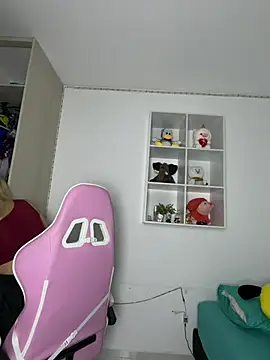  Alicee 1 online show from May 21, 2026, 12:19 am