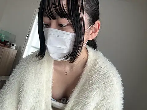 pinkudayo girl online show from February 16, 2026, 3:38 am