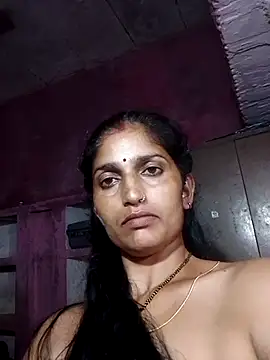 Pooja shre online show from October 28, 2025, 4:39 pm