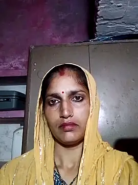 Pooja shre online show from November 3, 2025, 2:42 pm