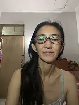 princessD077 online show from November 5, 2025, 4:21 pm