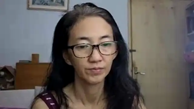 princessD077 online show from June 12, 2026, 4:38 pm