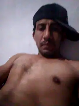 Snapshot of Orlao25cm chatting on February 12, 2026, 8:03 am Orlao25cm online show from February 12, 2026, 8:03 am