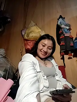 Sinhlinh2020 online show from December 15, 2025, 12:33 pm