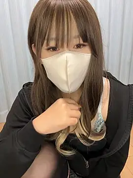 Snapshot of sakina-07 chatting on December 1, 2025, 2:07 pm sakina-07 online show from December 1, 2025, 2:07 pm