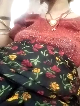 Snapshot of OliveGreen22 chatting on October 30, 2025, 9:18 am OliveGreen22 online show from October 30, 2025, 9:18 am