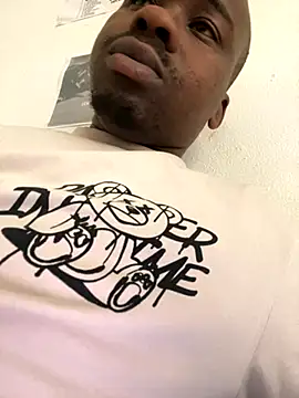 Snapshot of solodrive chatting on November 10, 2025, 1:27 pm solodrive online show from November 10, 2025, 1:27 pm