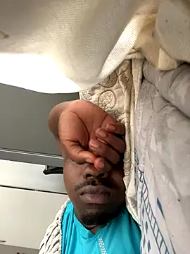 Snapshot of solodrive chatting on November 3, 2025, 9:46 am solodrive online show from November 3, 2025, 9:46 am