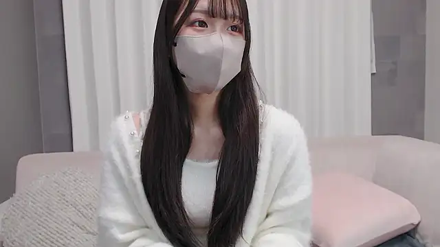 Snapshot of LOVE_MIREI_LOVE chatting on November 9, 2025, 11:25 am LOVE MIREI LOVE online show from November 9, 2025, 11:25 am