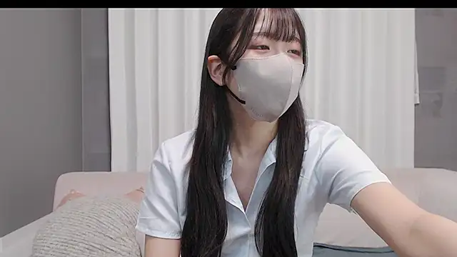 Snapshot of LOVE_MIREI_LOVE chatting on November 1, 2025, 11:26 am LOVE MIREI LOVE online show from November 1, 2025, 11:26 am