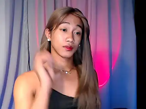 taylaxuxu online show from March 27, 2026, 11:38 pm