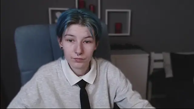 guitarandangell online show from October 20, 2025, 6:48 am