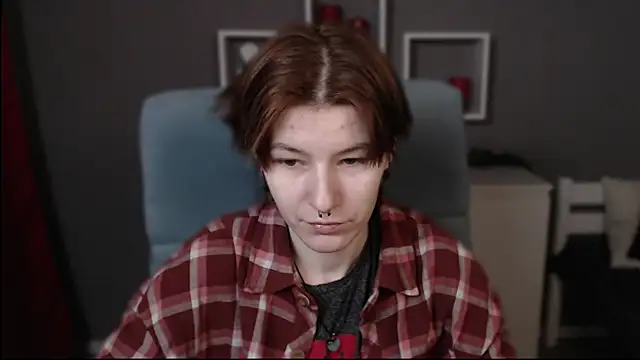 guitarandangell online show from November 22, 2025, 6:45 am