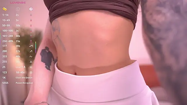 Pheromoon online show from July 15, 2026, 6:09 am