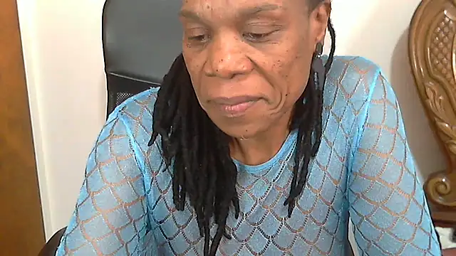 Hotcougar online show from March 27, 2026, 7:28 am