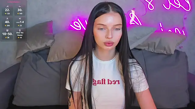 Eva Mayers online show from November 10, 2025, 12:59 am