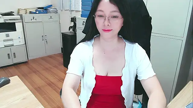Snapshot of OL-Bai-Jie chatting on May 19, 2026, 1:43 am OL-Bai-Jie online show from May 19, 2026, 1:43 am