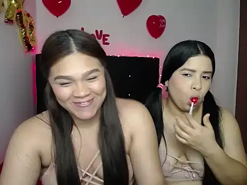 2moons full of love online show from February 15, 2026, 7:51 am