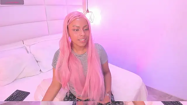 Snapshot of Sofia_clk chatting on March 7, 2026, 3:35 am Sofia clk online show from March 7, 2026, 3:35 am