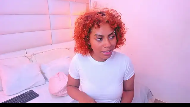 Snapshot of Sofia_clk chatting on March 24, 2026, 4:01 am Sofia clk online show from March 24, 2026, 4:01 am