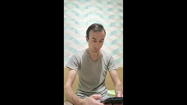 Andruu  online show from October 27, 2025, 7:37 pm