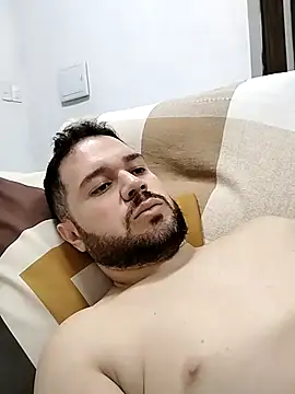 Branquinhowm online show from November 29, 2025, 2:34 am