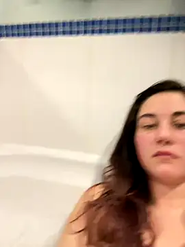 YourFrenchFeliciexo online show from November 23, 2025, 7:13 pm