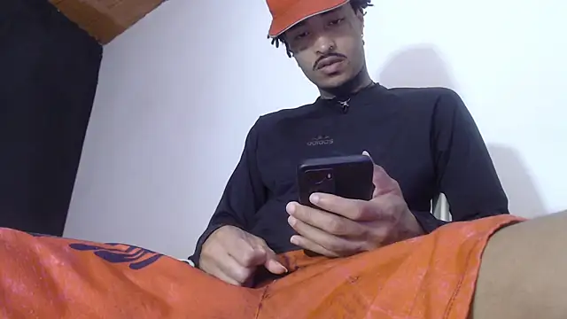 Anaconda larga online show from March 31, 2026, 6:32 pm