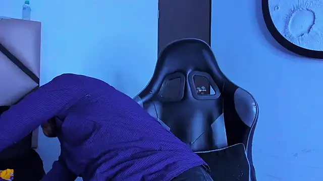 mike 257 online show from April 10, 2026, 12:12 pm