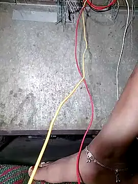 Hot cauple indian online show from March 12, 2026, 6:06 am