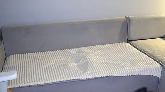 WhyEmmyCry online show from November 23, 2025, 5:50 am