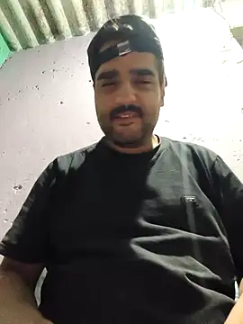 Snapshot of gusto14cm chatting on March 1, 2026, 3:28 am gusto14cm online show from March 1, 2026, 3:28 am