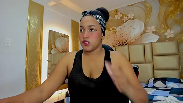 NahomiWalker  online show from March 9, 2026, 8:01 pm