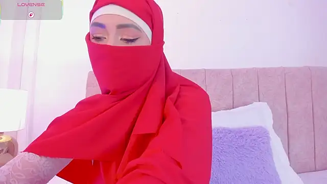 fatiima  online show from April 12, 2026, 2:31 pm