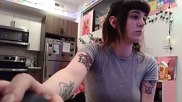 Trickylucy555 online show from January 14, 2026, 8:07 am