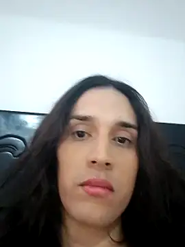 Damianpq online show from November 4, 2025, 5:28 pm