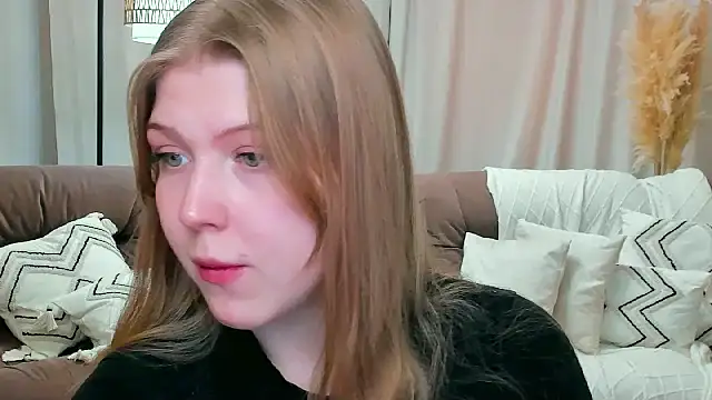 Stella Light online show from February 3, 2026, 12:43 pm