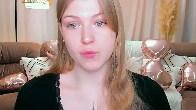 Stella Light online show from February 11, 2026, 4:34 am