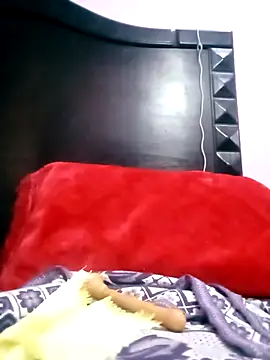 Snapshot of SandyAmr chatting on February 16, 2026, 7:18 am SandyAmr online show from February 16, 2026, 7:18 am