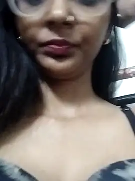 Aaliya BigBoobs 1 online show from January 7, 2026, 4:12 pm