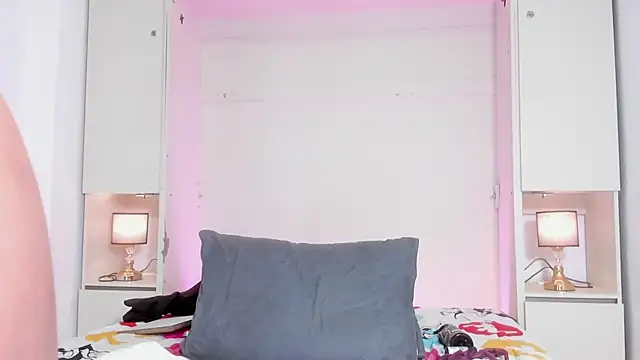 Blackywhiite online show from February 8, 2026, 5:16 am