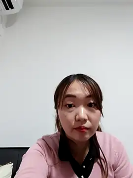 Snapshot of karen_preg chatting on October 25, 2025, 6:19 pm karen preg online show from October 25, 2025, 6:19 pm