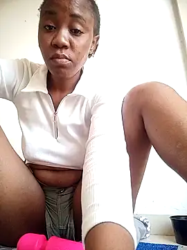 sexy-portable online show from March 5, 2026, 6:10 am