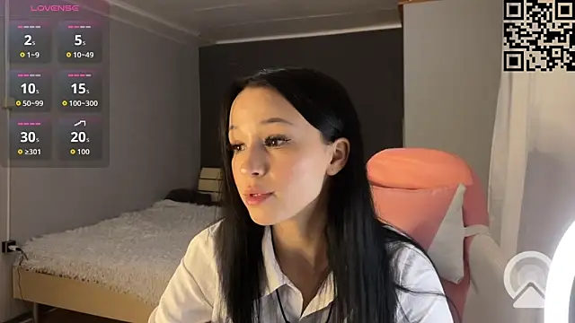 Snapshot of ella_simons chatting on February 5, 2026, 11:11 pm ella simons online show from February 5, 2026, 11:11 pm